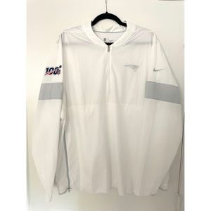 NFL 100 Patriots pull over.